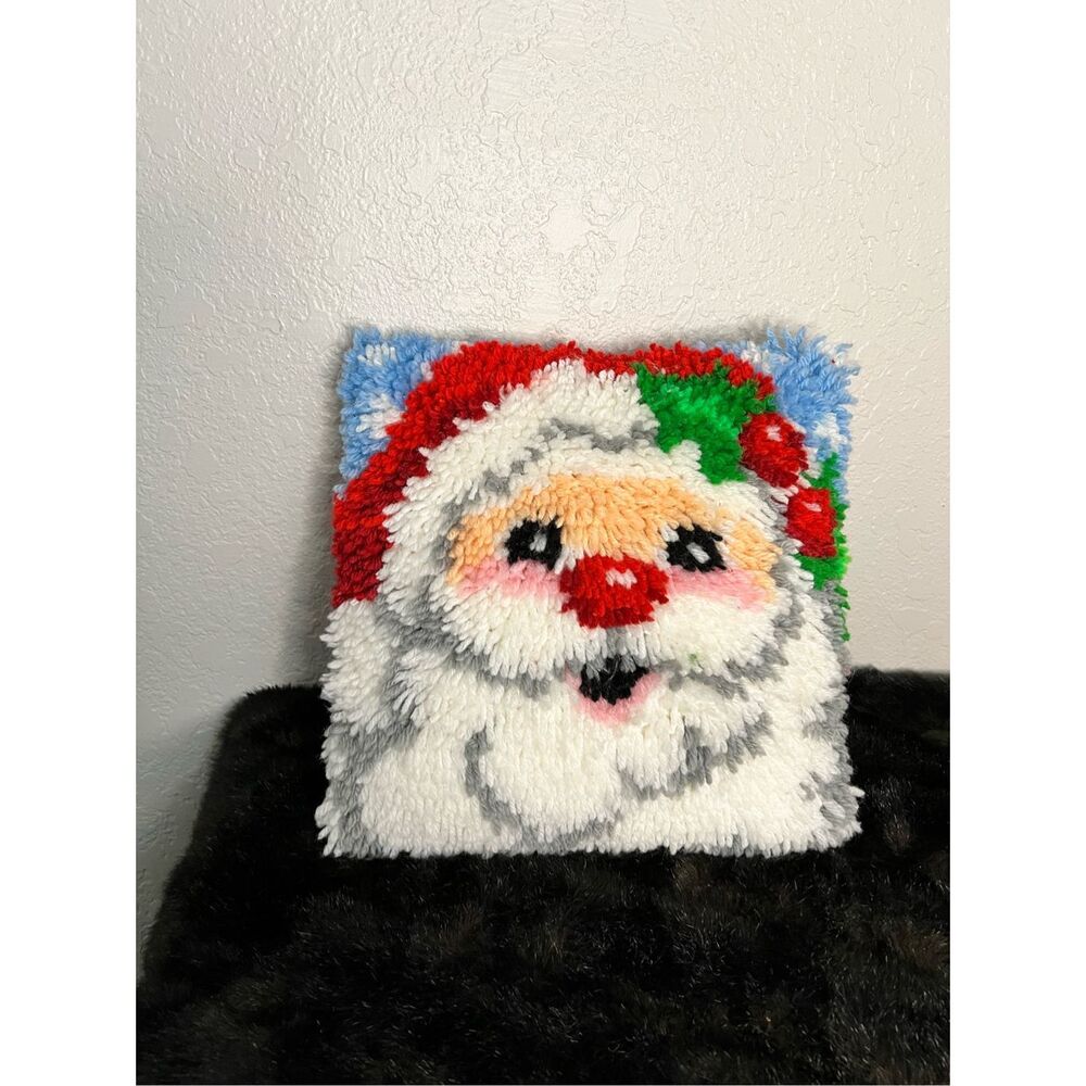 Christmas‎ Santa Claus latch hook pillow